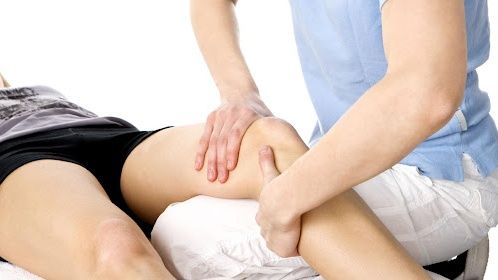 Tập phục hồi chức năng khớp gối sau mổ: lợi ích và quy trình
