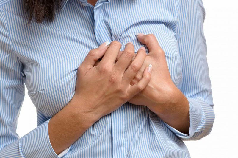 Viêm tuyến sữa: có nên cho con bú hay không?