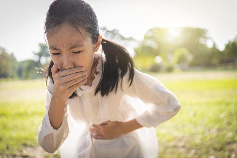Tình trạng trẻ đau bụng về đêm: nguyên nhân và cách xử trí
