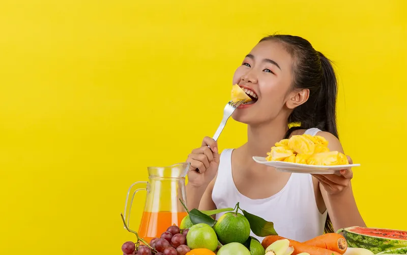 Cảm giác thèm ăn khi mang thai: có phải dấu hiệu mang thai?