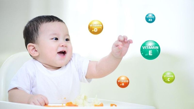 Bổ sung vitamin cho bé dưới 1 tuổi: những điều cần biết