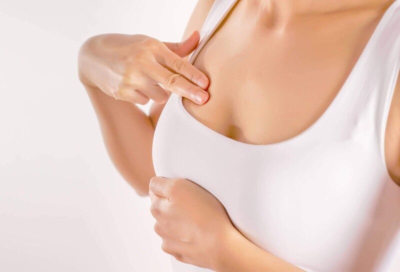 Cách vắt sữa bằng tay hiệu quả cho mẹ bỉm