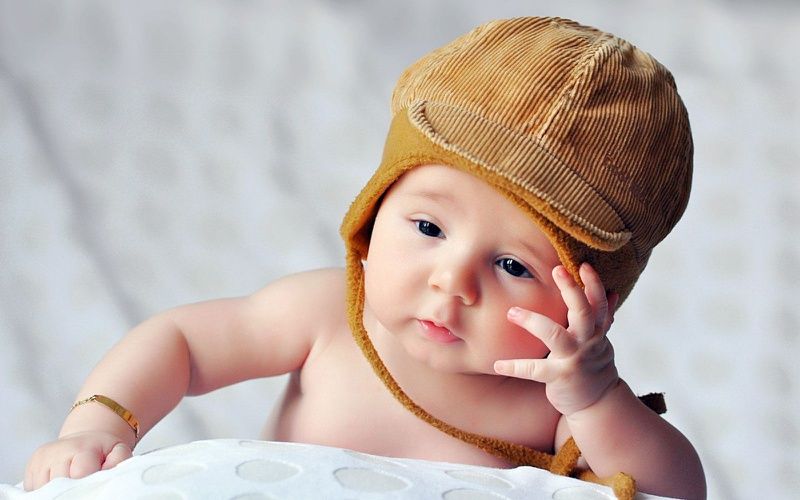 Trẻ sơ sinh có biết buồn không?