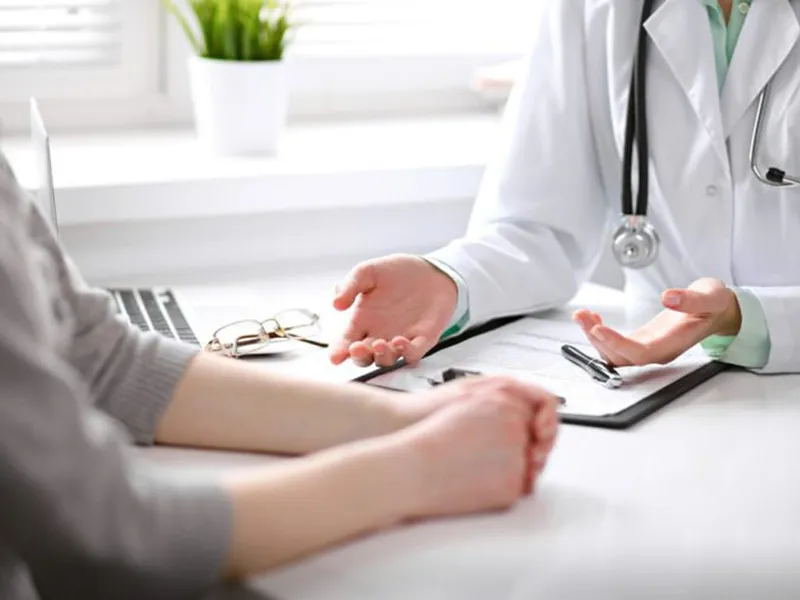 Đau xương bả vai: nguyên nhân và cách điều trị