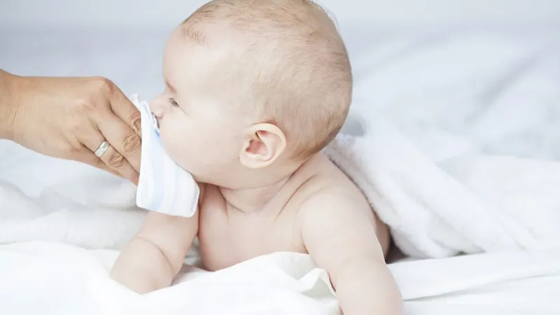 Trẻ bị bại não sống được bao lâu? các yếu tố ảnh hưởng đến tuổi thọ