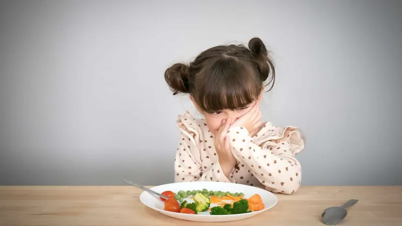 Bé 2 tuổi không chịu ăn: nguyên nhân và cách khắc phục