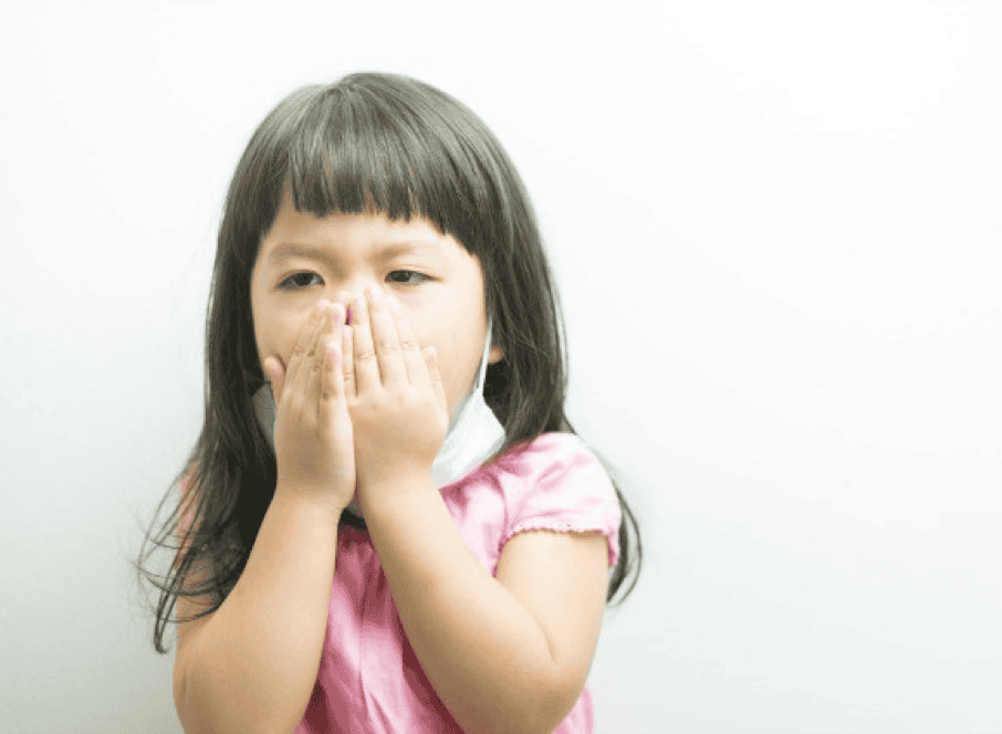 Cách điều trị viêm họng ở trẻ em và người lớn | Vinmec