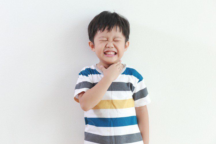 Đau họng ở trẻ em: Nguyên nhân, điều trị và cách phòng ngừa | Vinmec