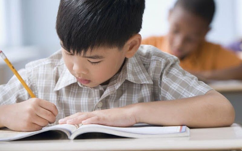 Dha cho trẻ nhỏ: tác dụng quan trọng và cách bổ sung