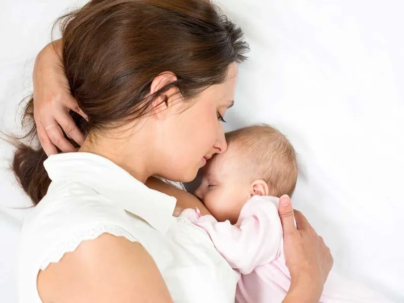 Hiểu rõ giá trị dinh dưỡng của sữa mẹ và cách tăng cường sữa cho trẻ bú