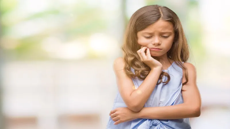Trẻ bị đau răng uống thuốc gì để giảm đau và đảm bảo an toàn?