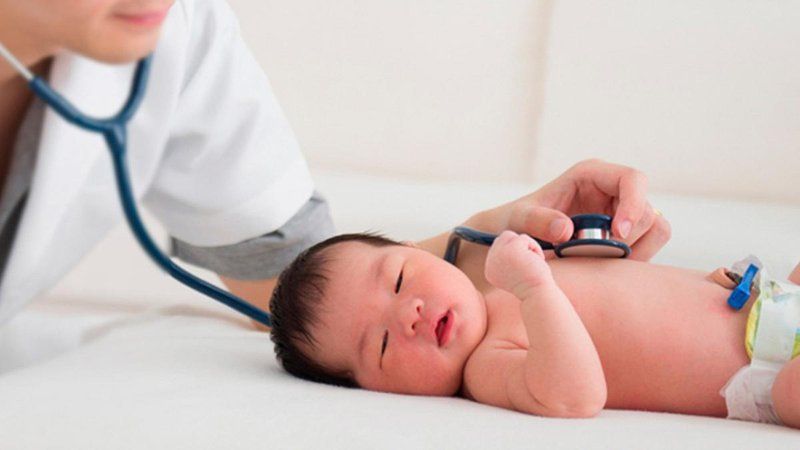 Tim bẩm sinh: triệu chứng, phẫu thuật và chi phí mổ