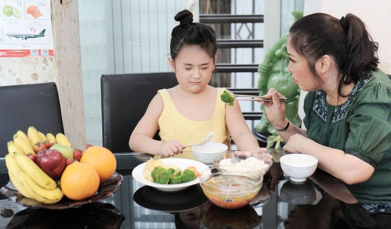 Cách giảm chiều cao của trẻ: những điều mẹ nên biết