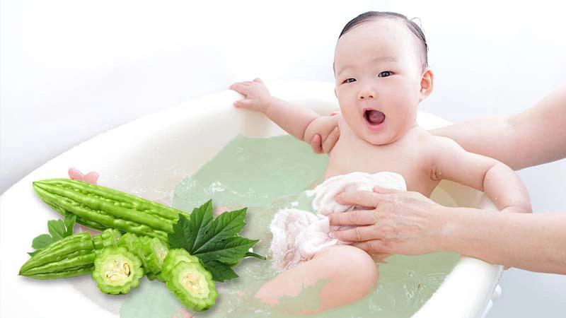 Cách tắm mướp đắng cho trẻ sơ sinh an toàn và hiệu quả tại nhà - 