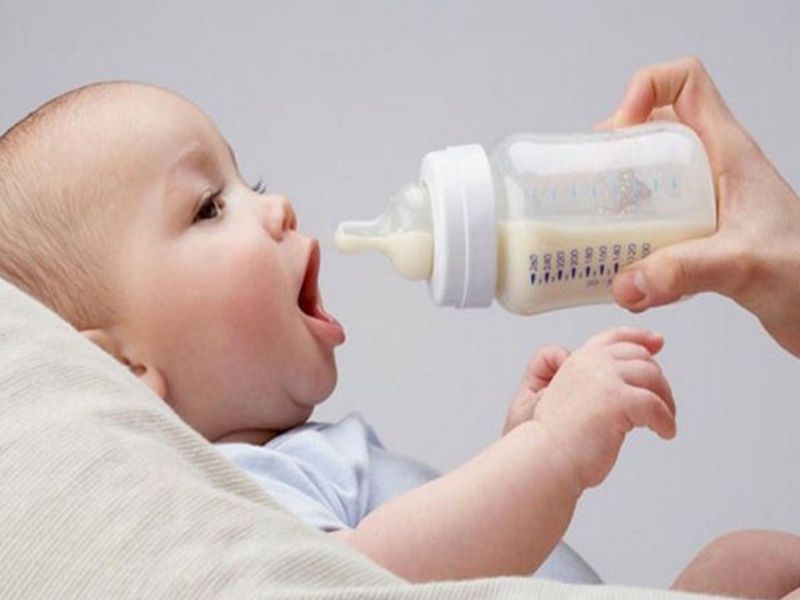 Nấm miệng dưới lưỡi ở trẻ em: triệu chứng, nguyên nhân và cách chẩn đoán