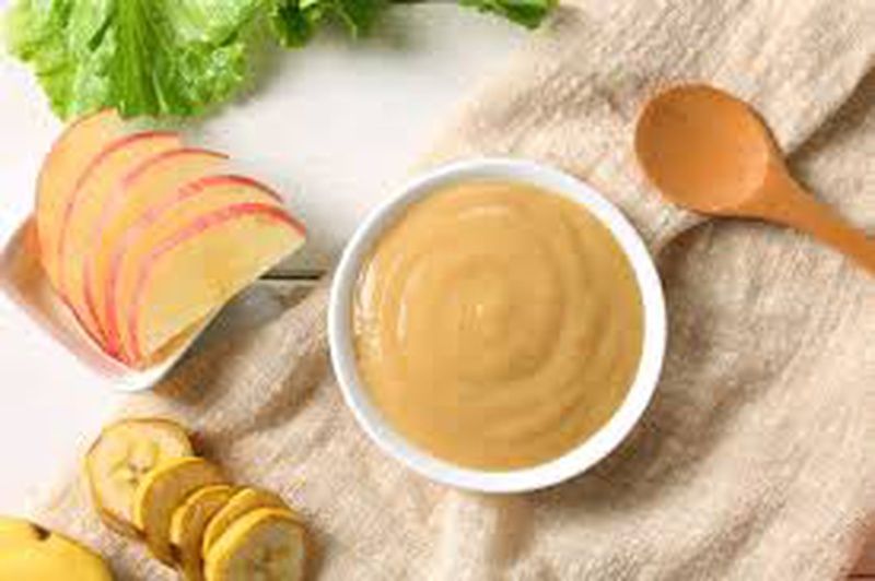 Ăn dặm: những lưu ý quan trọng cho giai đoạn mới tập ăn dặm của bé