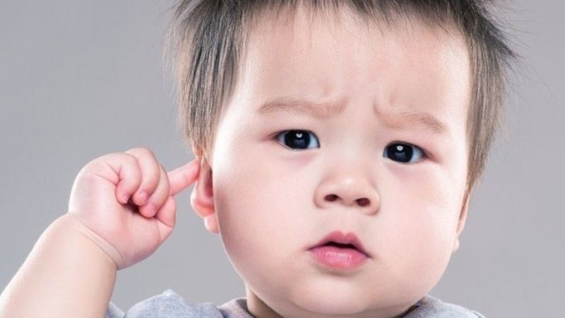 Sự quan tâm của bậc phụ huynh về việc bé mấy tháng biết vỗ tay