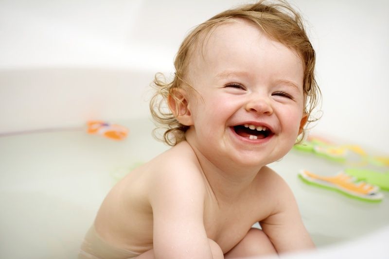 Mọc răng ở trẻ: thứ tự mọc răng và cách chăm sóc