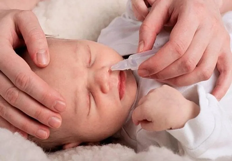 Trẻ sơ sinh bị nghẹt mũi bao lâu thì hết: cách xử lý và chăm sóc đúng cách