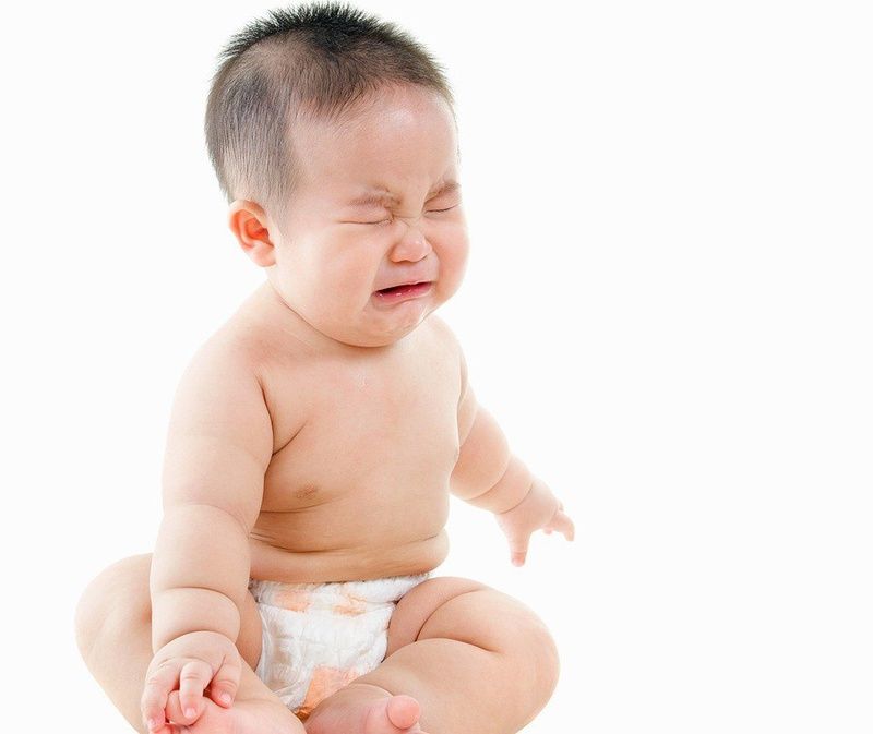 Các dấu hiệu trẻ bị lồng ruột: hiểu rõ và biết cách xử lý