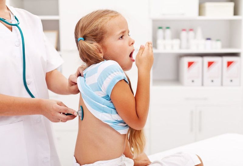 Viêm họng mủ ở trẻ em: nguyên nhân, biến chứng và điều trị