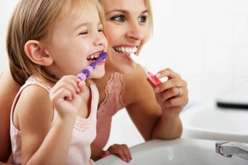 Tình trạng răng sữa của bé bị mủn: nguyên nhân và cách khắc phục
