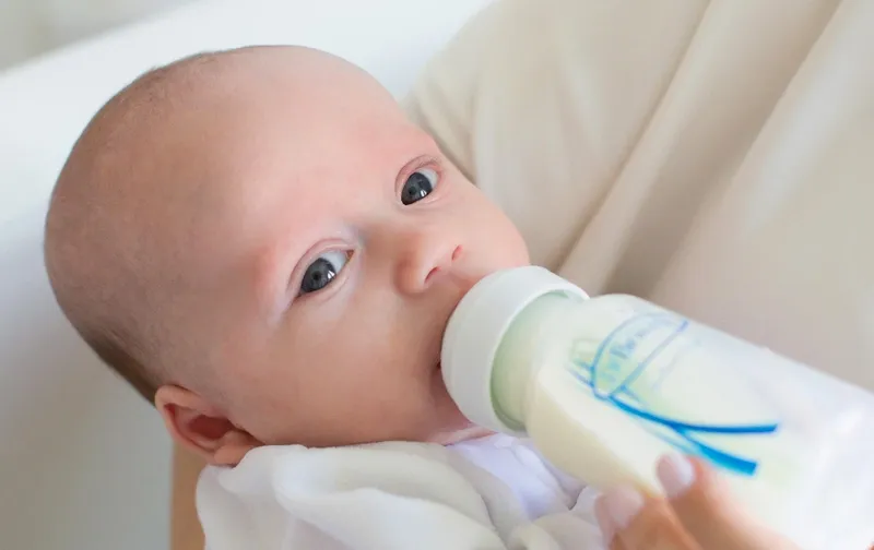Sữa mẹ rã đông: thời gian và cách bảo quản đúng cách
