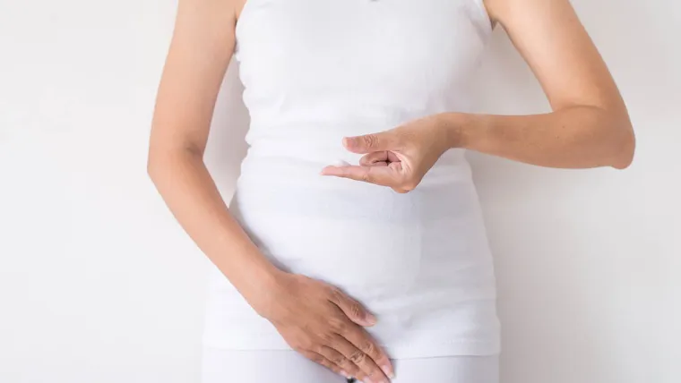 Faq về bà bầu ra khí hư màu trắng đục vón cục