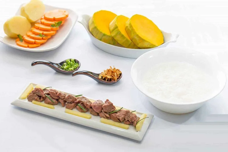 Công thức nấu cháo thịt bò cho bé ăn dặm tăng cân