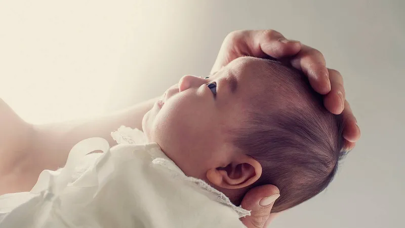 Khám thóp trẻ sơ sinh: một bước quan trọng trong theo dõi sức khỏe