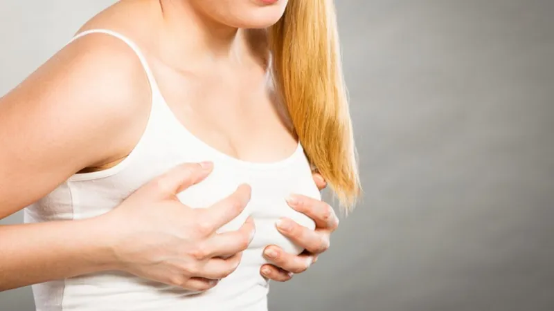 Cách chữa tắc tia sữa nổi cục