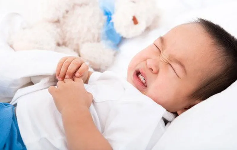 Nguyên nhân và cách xử lý khi trẻ bị tiêu chảy ra máu