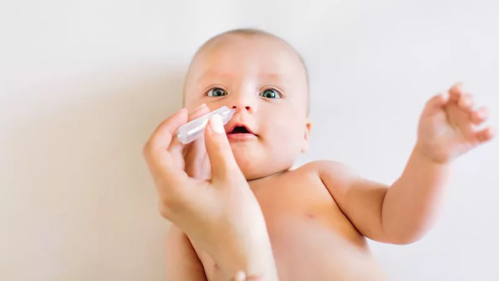 Chảy nước mũi màu vàng: Dấu hiệu viêm nhiễm đường hô hấp