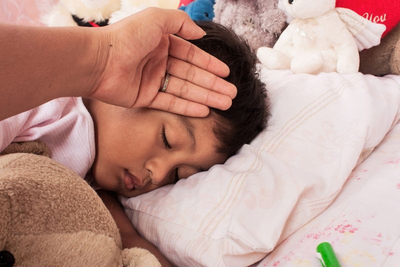 Sốt ở trẻ em: điều cần biết và cách đo nhiệt độ chính xác