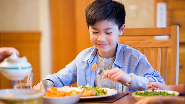 Chế độ dinh dưỡng cho trẻ em theo từng độ tuổi