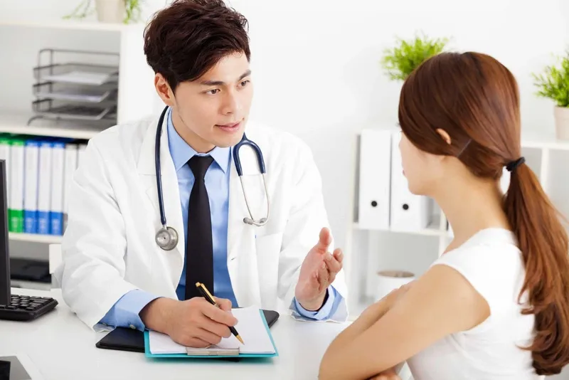 Tiêm botox để gọn hàm có thể được thực hiện khi đang cho con bú không?