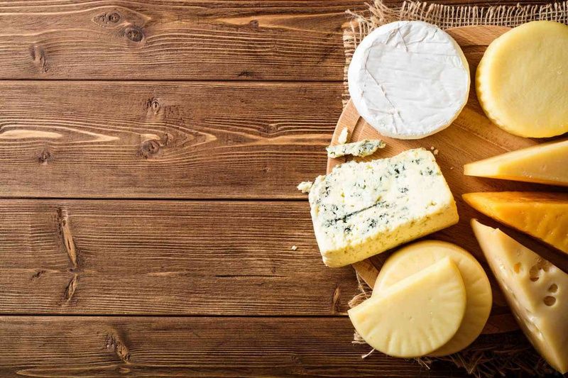 Cho bé ăn phô mai vào lúc nào tốt nhất?