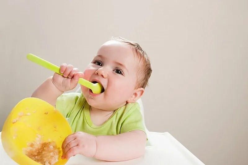 Lịch sinh hoạt cho bé 10 tháng tuổi: xây dựng nền tảng phát triển toàn diện cho bé
