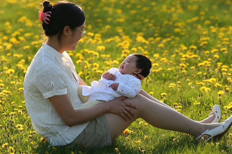 Mẹo dân gian chữa vàng da ở trẻ sơ sinh