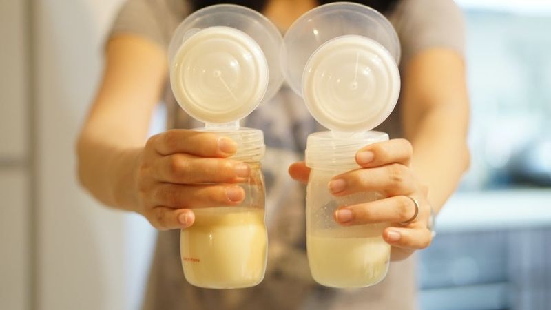 Cách hút sữa l5: lịch hút sữa tối ưu cho mẹ bầu
