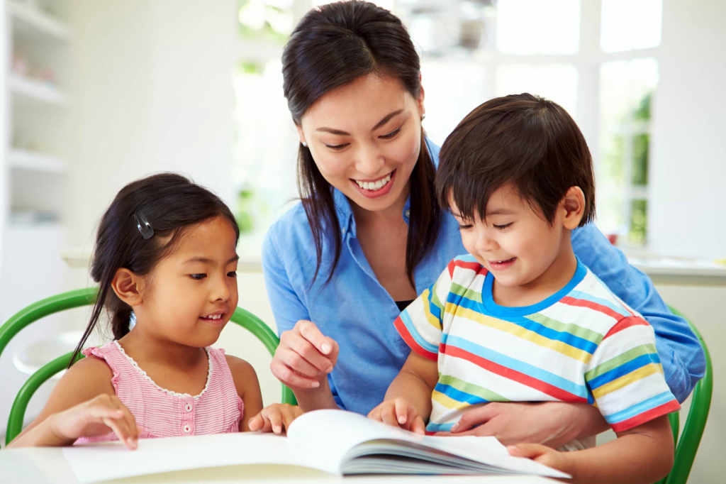 Giới thiệu giáo dục giới tính cho trẻ, nên bắt đầu từ đâu? - Phụ huynh  thông thái | Học cùng con, Lớn cùng con