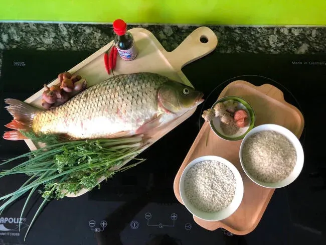 Nấu cháo cá cho bé