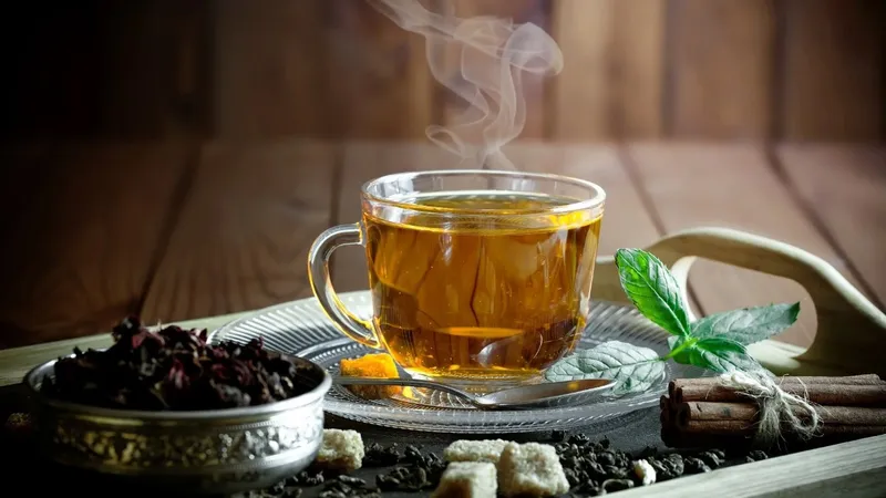 Lợi ích sức khỏe của trà Shan tuyết – giải độc, chống lão hóa, hỗ trợ tim mạch. 3 Trà shan tuyết: lợi ích cho sức khỏe và tác động đến giấc ngủ