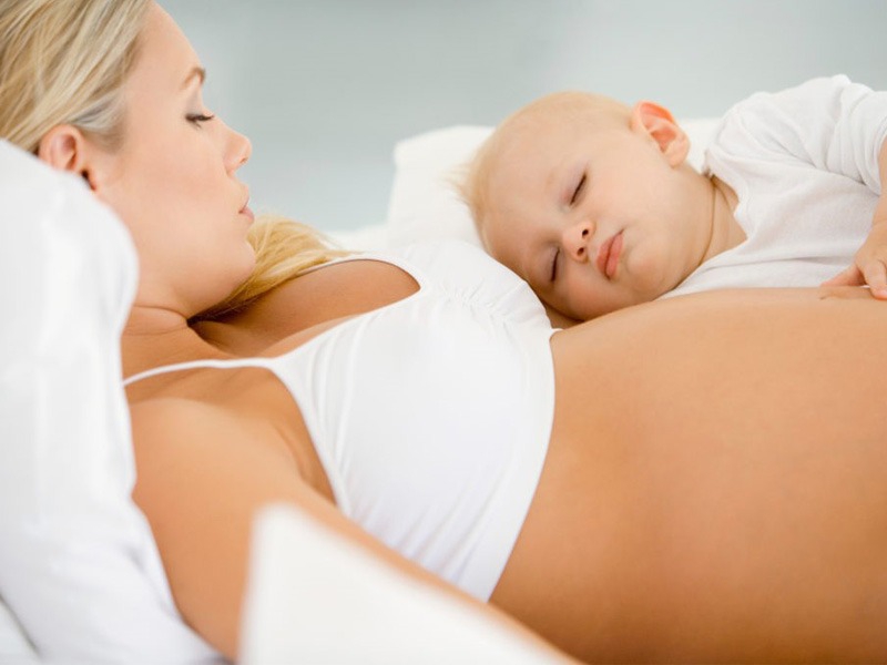 Phụ nữ mang thai hoặc đang cho con bú nên tham khảo ý kiến bác sĩ trước khi sử dụng thuốc