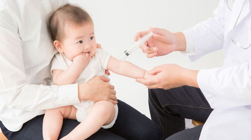 Hình minh họa vị trí tiêm ở người lớn