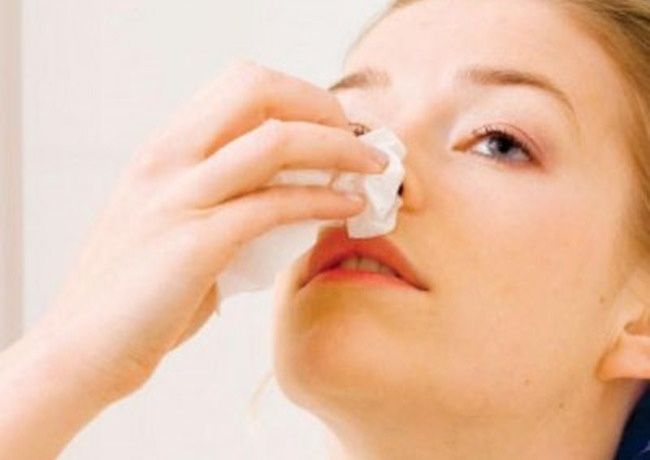 Bệnh sốt xuất huyết ở người lớn: triệu chứng, biến chứng và cách điều trị hiệu quả