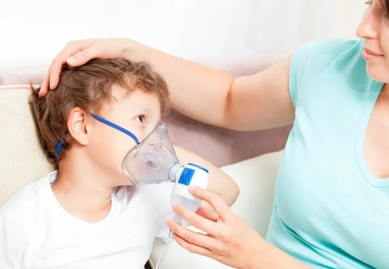 Trẻ sinh non có nguy cơ cao bị suy hô hấp do phổi chưa phát triển hoàn thiện