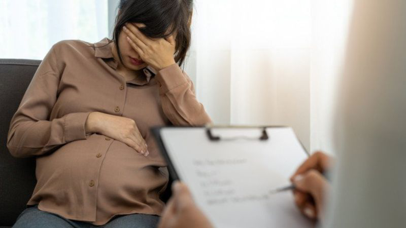 Việc phát hiện sớm thai lưu thông qua thăm khám giúp ngăn chặn các biến chứng đông máu nguy hiểm cho người mẹ 