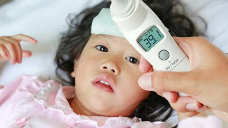 Sốt cao đột ngột từ 39–40°C