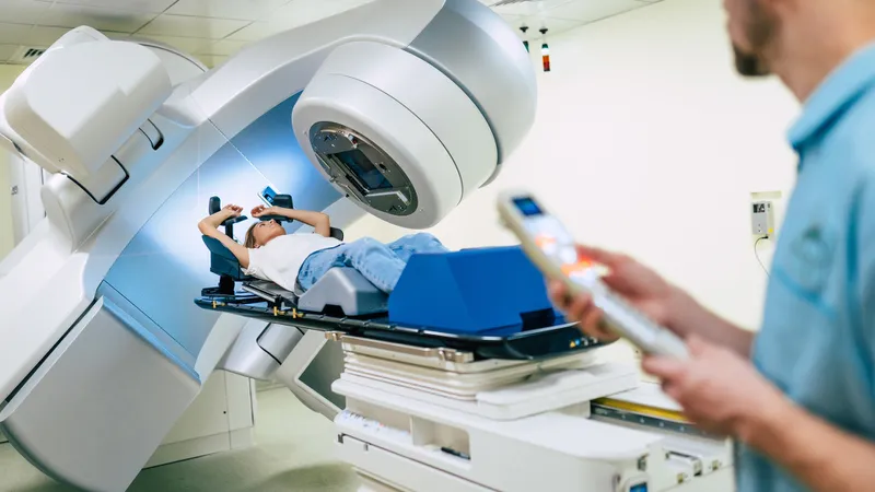 Chăm sóc da đúng cách giúp giảm bớt các khó chịu trong quá trình chiếu xạ